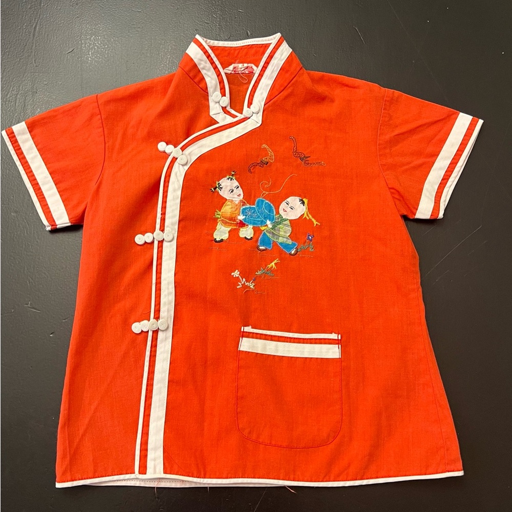 Plum Blossoms Vintage 50s 60s ? Red Oriental Embroidery Shirt Toddler Sz 4‎